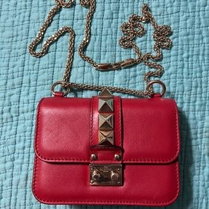 Original Valentino Garavani Glam Lock studded leather shoulder bag